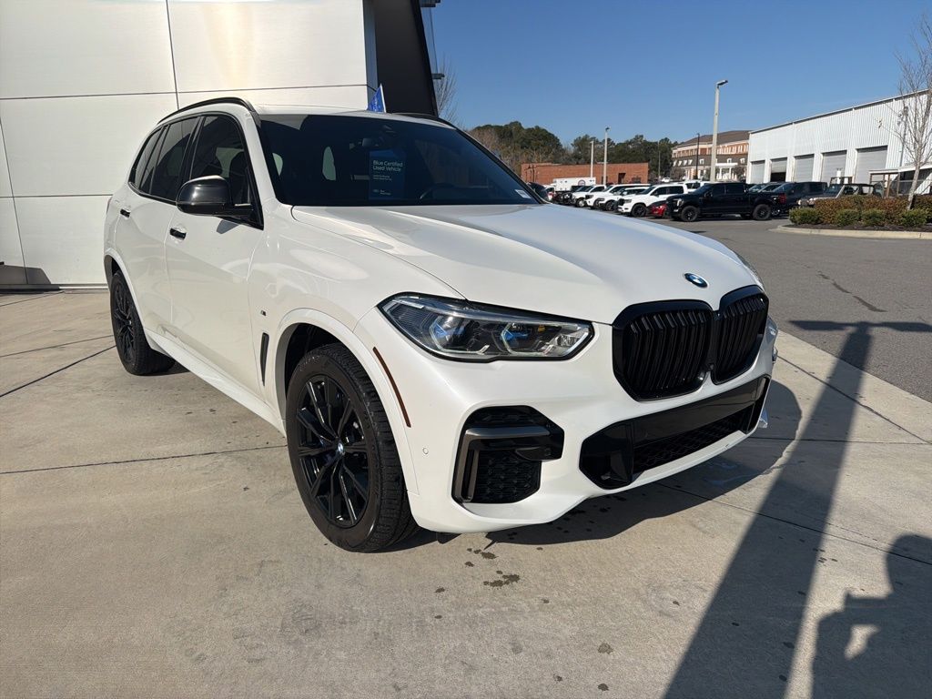 2022 BMW X5 M50i