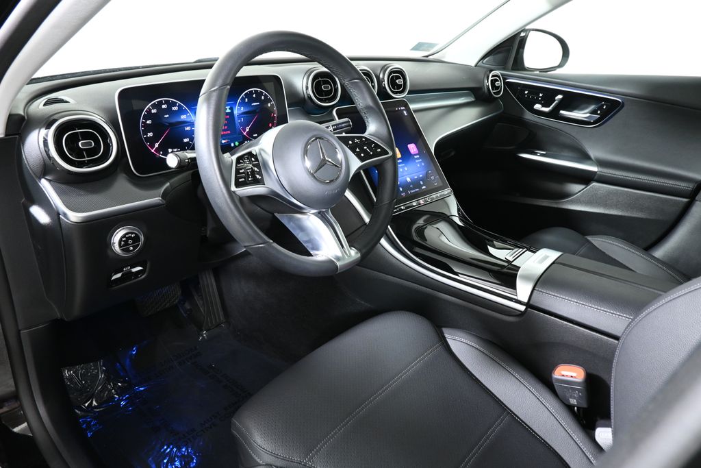 Thumbnail: 2025 Mercedes-Benz C-Class - 14
