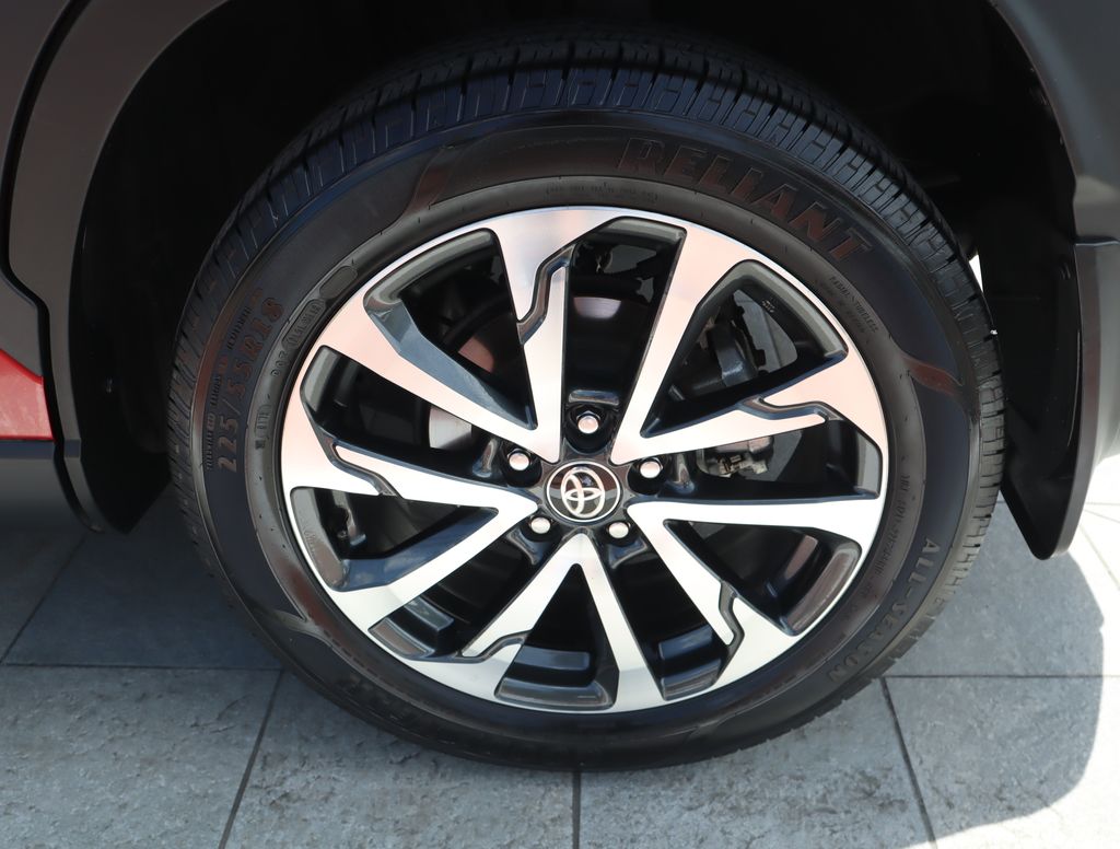 Thumbnail: 2024 Toyota Corolla Cross - 10