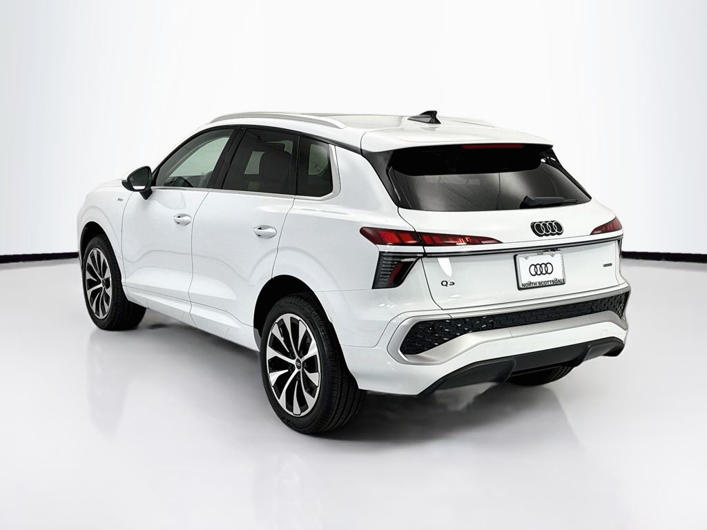 Thumbnail: 2026 Audi Q3 - 7
