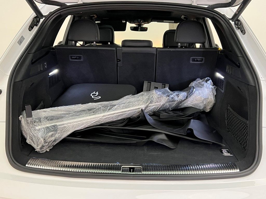 Thumbnail: 2023 Audi Q5 - 7