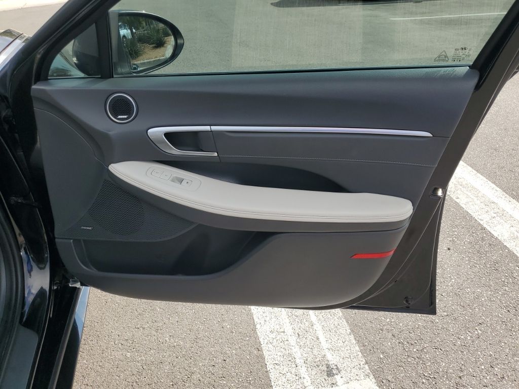 Used Car 2022 Hyundai Sonata  Limited For Sale Under $25,000 In Austin, Texas