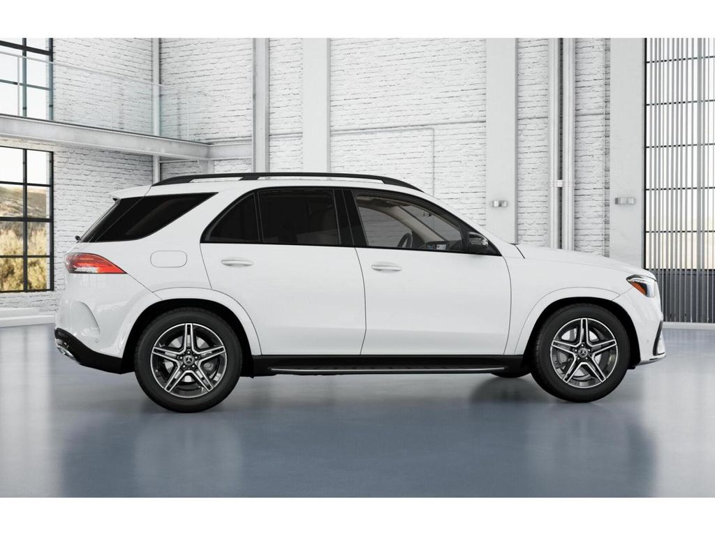 Thumbnail: 2026 Mercedes-Benz GLE - 17