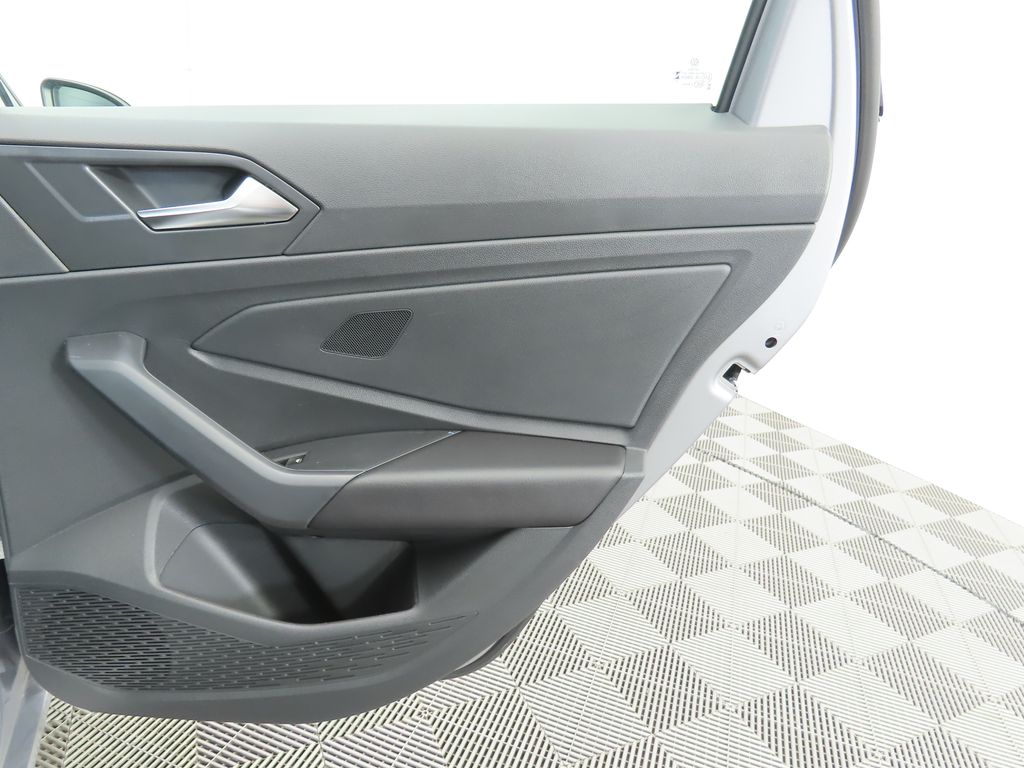 Thumbnail: 2026 Volkswagen Jetta - 27