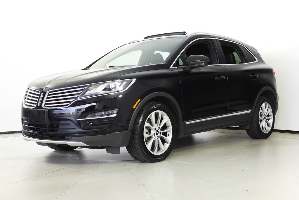 Thumbnail: 2017 Lincoln MKC - 2