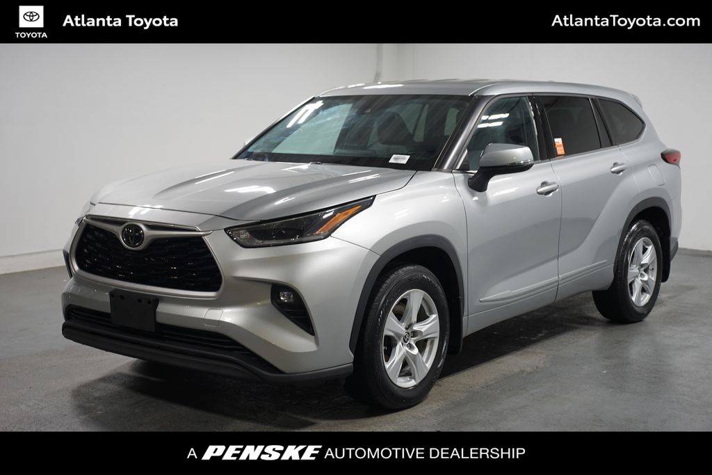 2021 Toyota Highlander LE -
                Duluth, GA