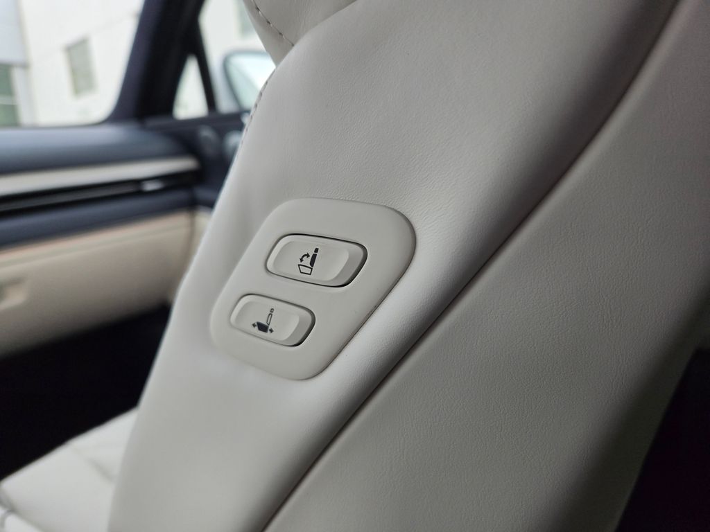 2025 Genesis GV80 3.5T 29