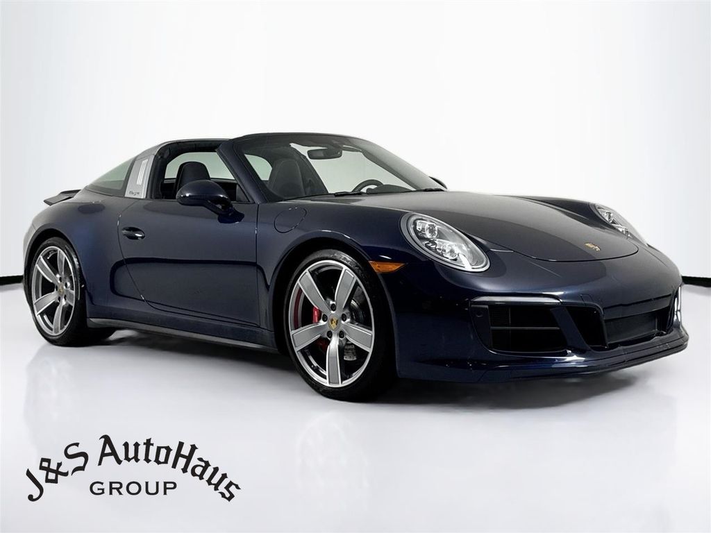 2019 Porsche 911 Targa 4S Cabriolet AWD