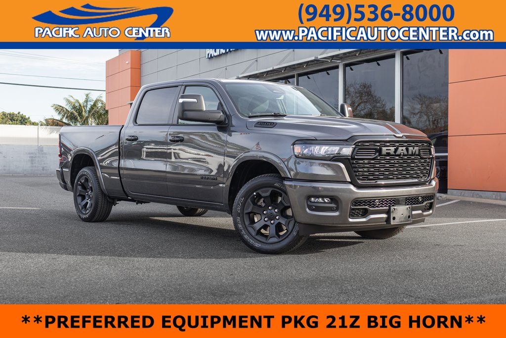 2025 RAM 1500 Big Horn Crew Cab 4WD