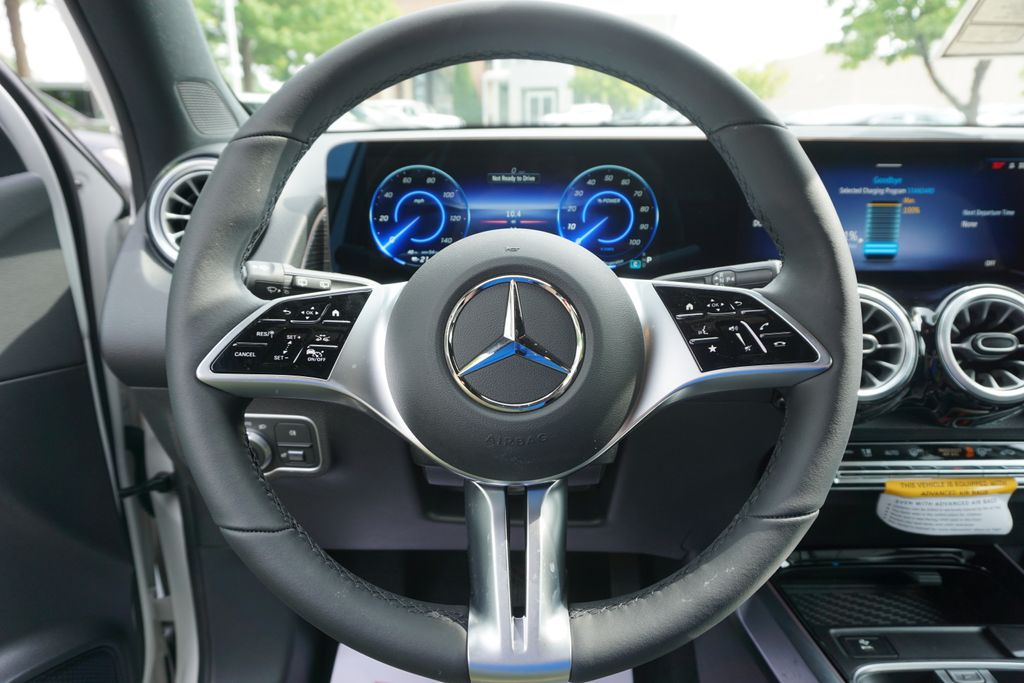 2025 Mercedes-Benz EQB 250+ 24