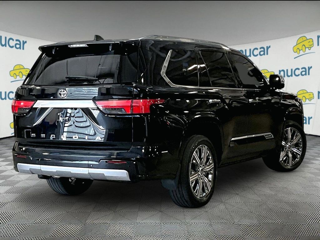 2024 Toyota Sequoia — photo 6