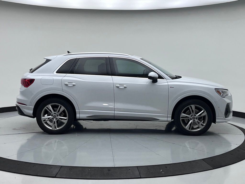 2020 Audi Q3 Prestige 4