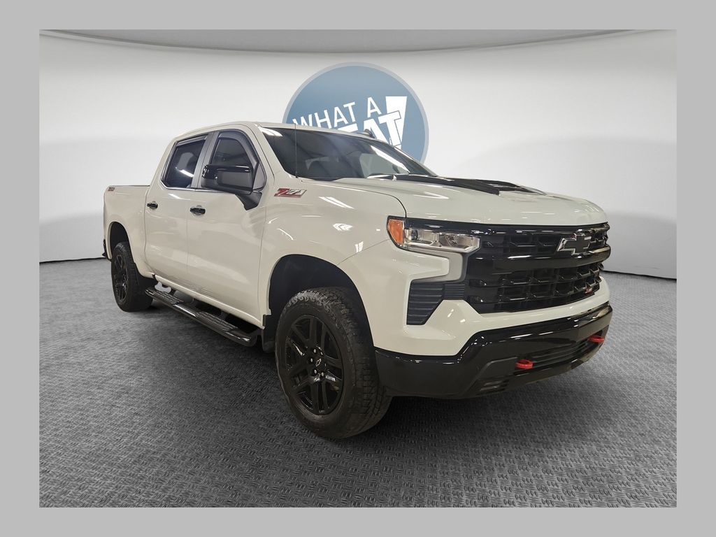 Summit White 2025 Chevrolet Silverado 1500 Pickup Truck Four-Wheel Drive Automatic