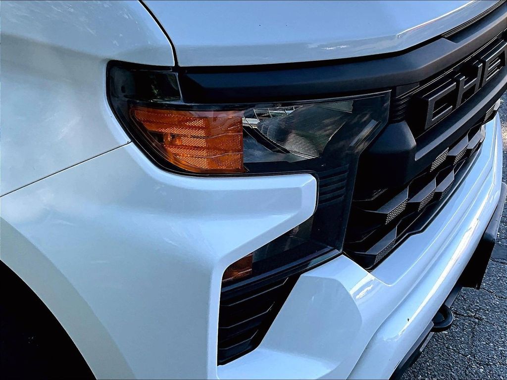 2023 Chevrolet Silverado 1500 — photo 32