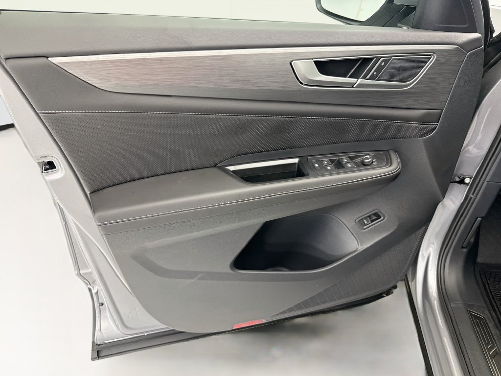 Thumbnail: 2026 Volkswagen Atlas - 23