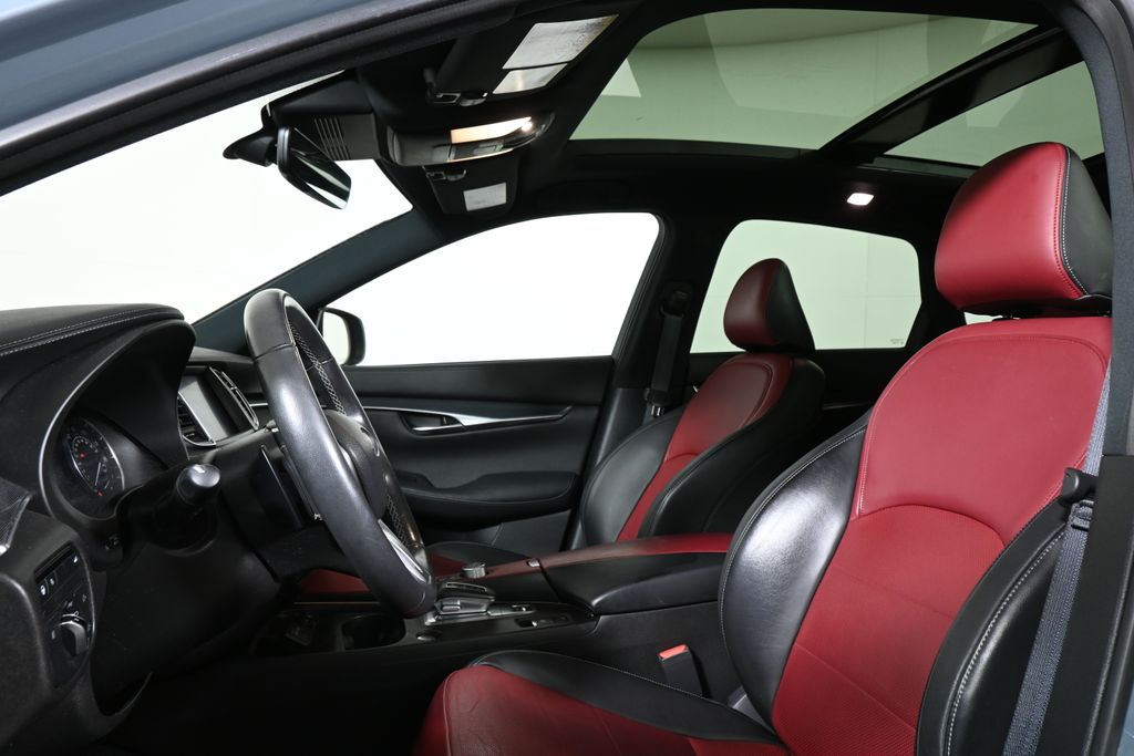 Thumbnail: 2023 INFINITI QX50 - 5