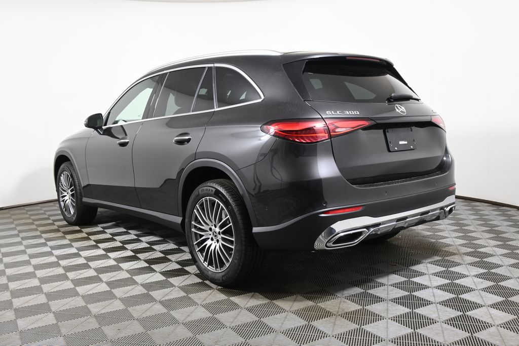 Thumbnail: 2026 Mercedes-Benz GLC - 5