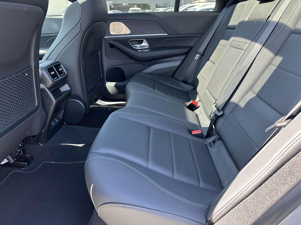 2025 Mercedes-Benz GLE 350 16