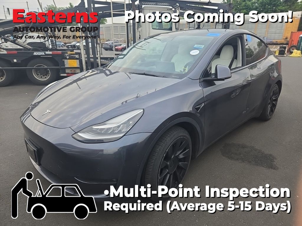 2021 Tesla Model Y Long Range Dual Motor All-Wheel Drive's photo