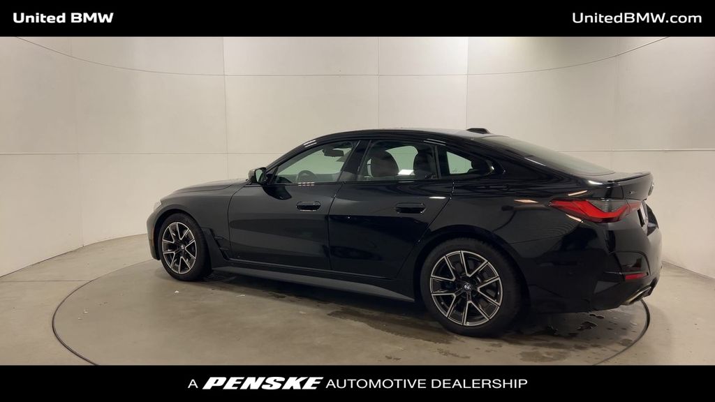 Thumbnail: 2024 BMW 4 Series - 6