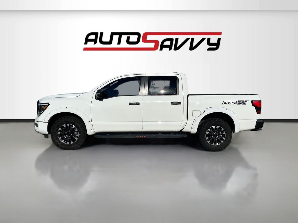 Used 2022 White Nissan PRO-4X image 4