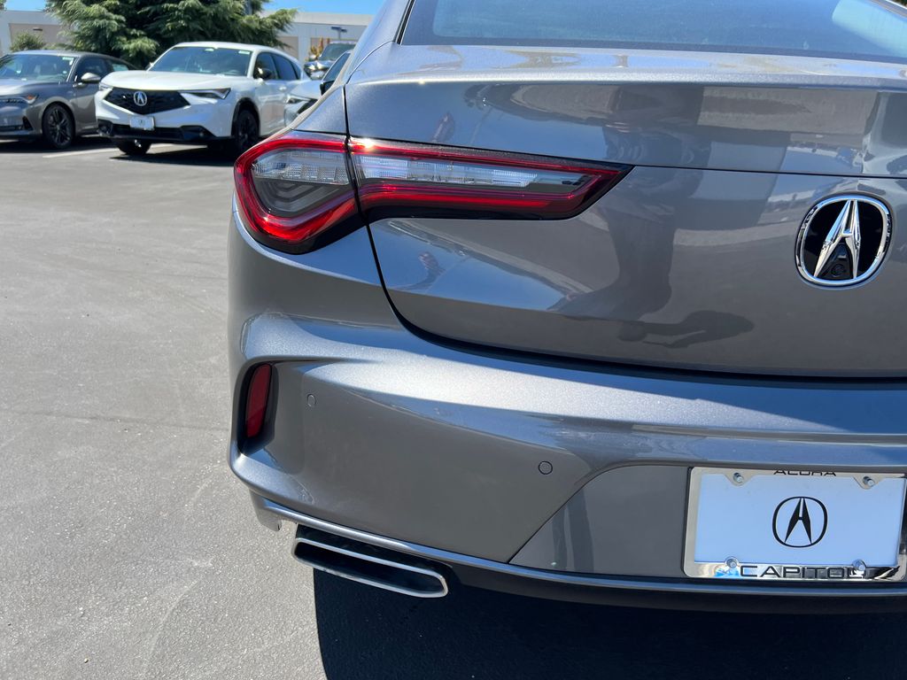Thumbnail: 2025 Acura TLX - 10