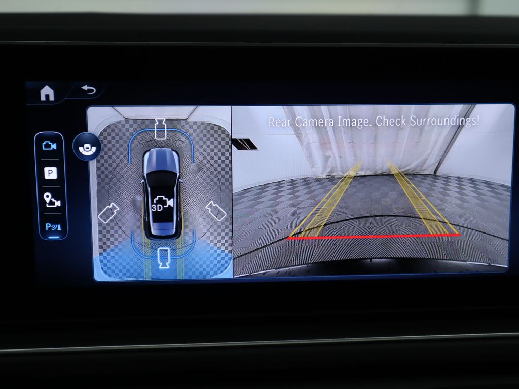 Thumbnail: 2025 Mercedes-Benz GLE - 16