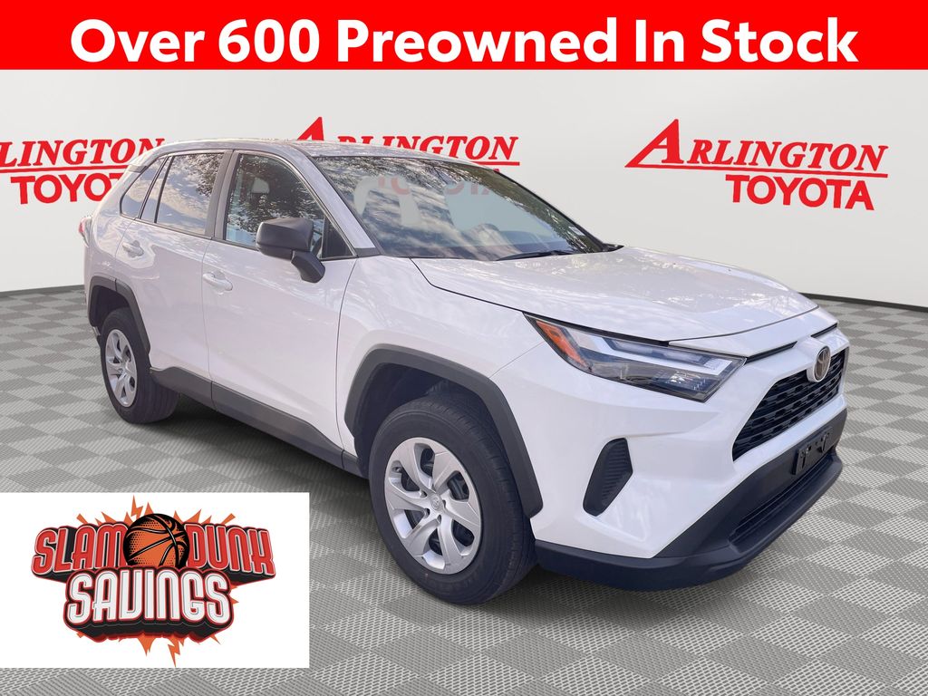 2024 Toyota RAV4 LE