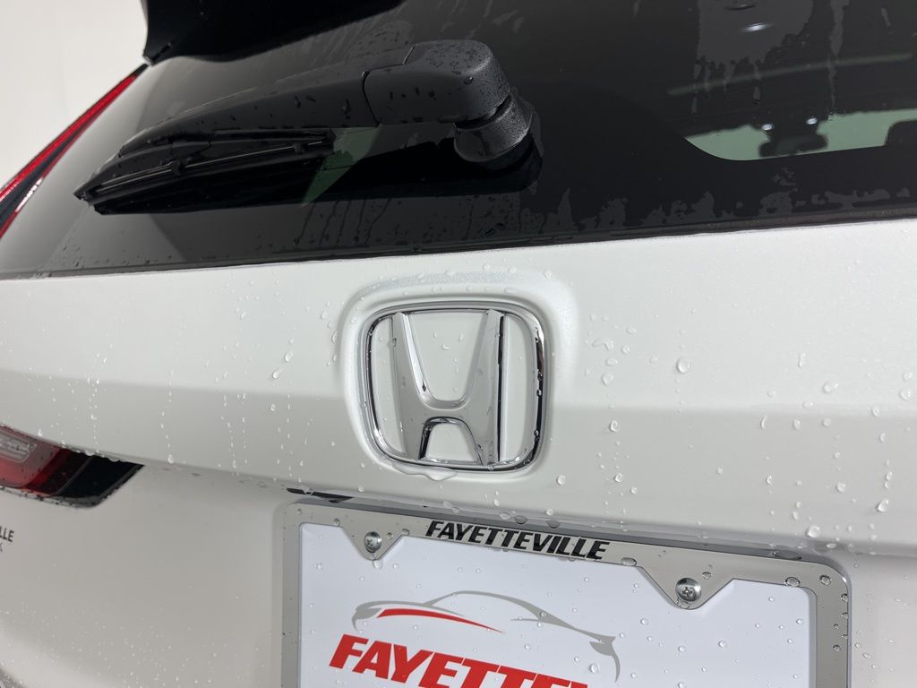 2025 Honda CR-V Sport 19