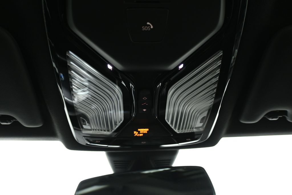 Thumbnail: 2026 BMW 3 Series - 20