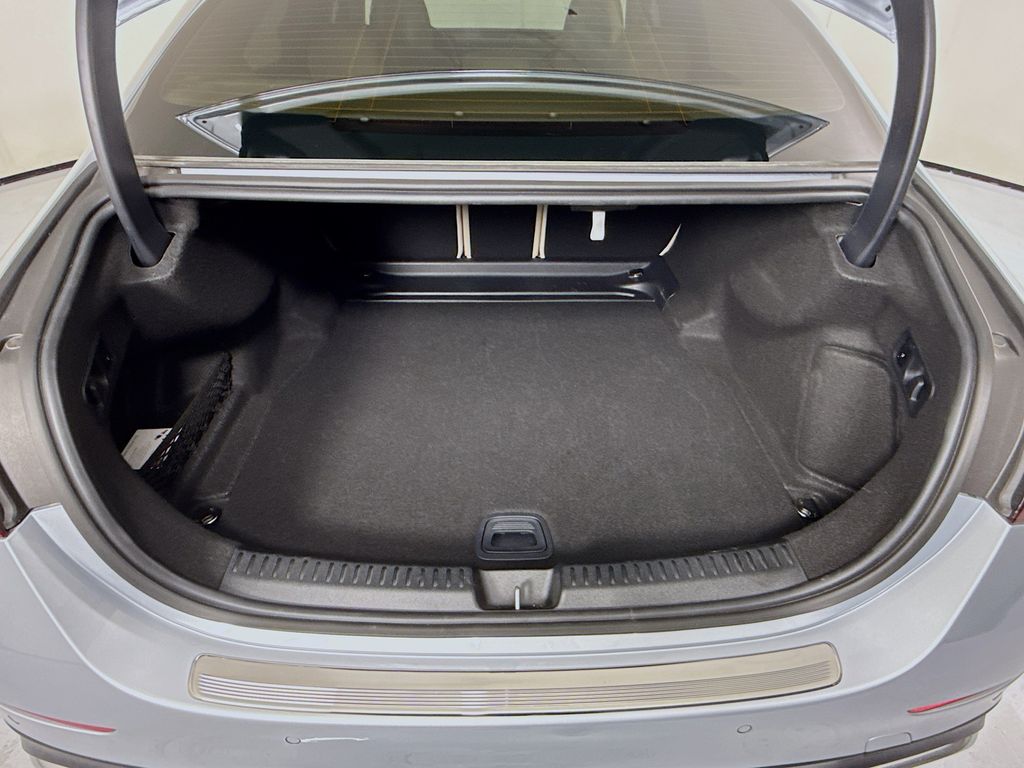 Thumbnail: 2026 Mercedes-Benz E-Class - 28