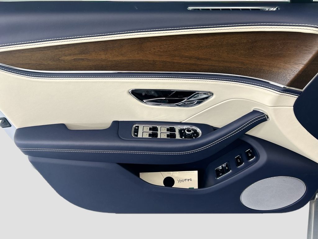 Thumbnail: 2026 Bentley Flying Spur - 23