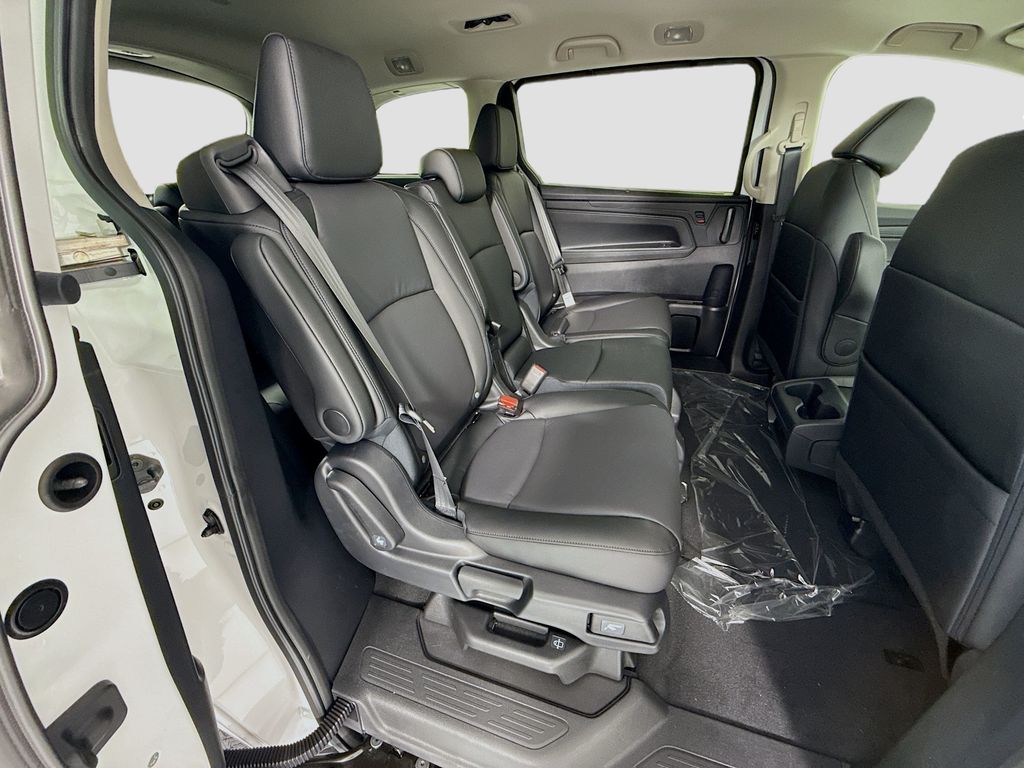 Thumbnail: 2026 Honda Odyssey - 22