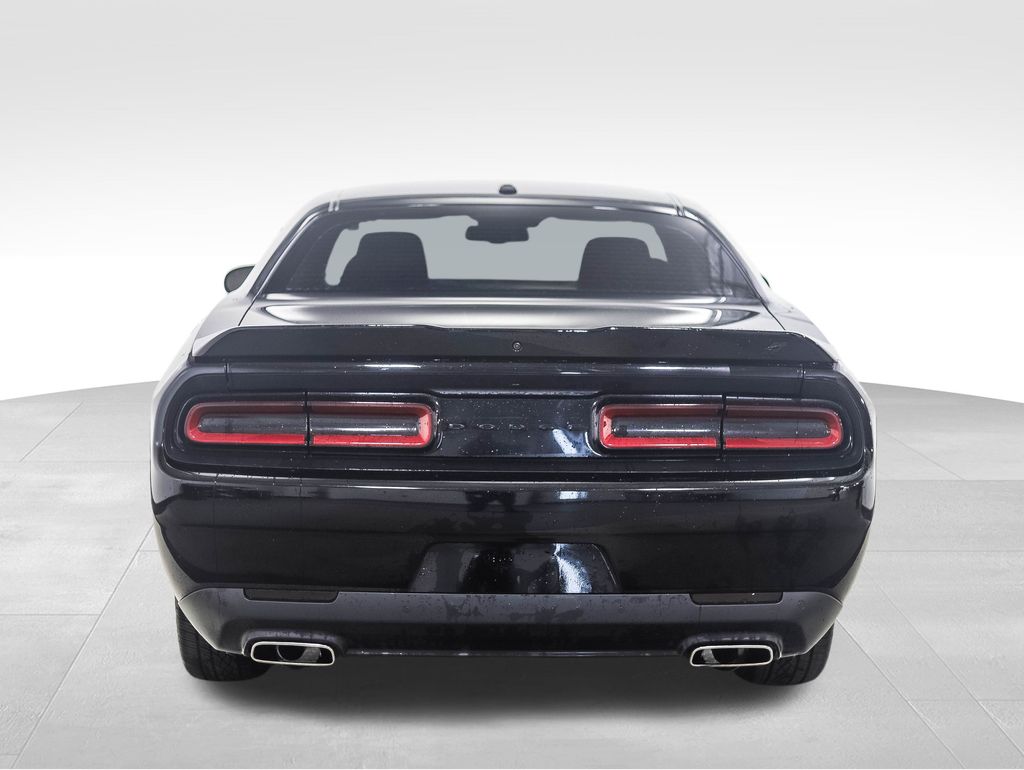 2022 Dodge Challenger GT 4