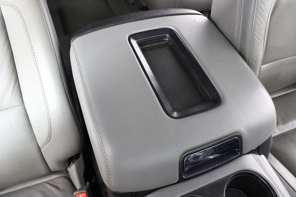 Used 2015 Chevrolet Suburban for sale in 