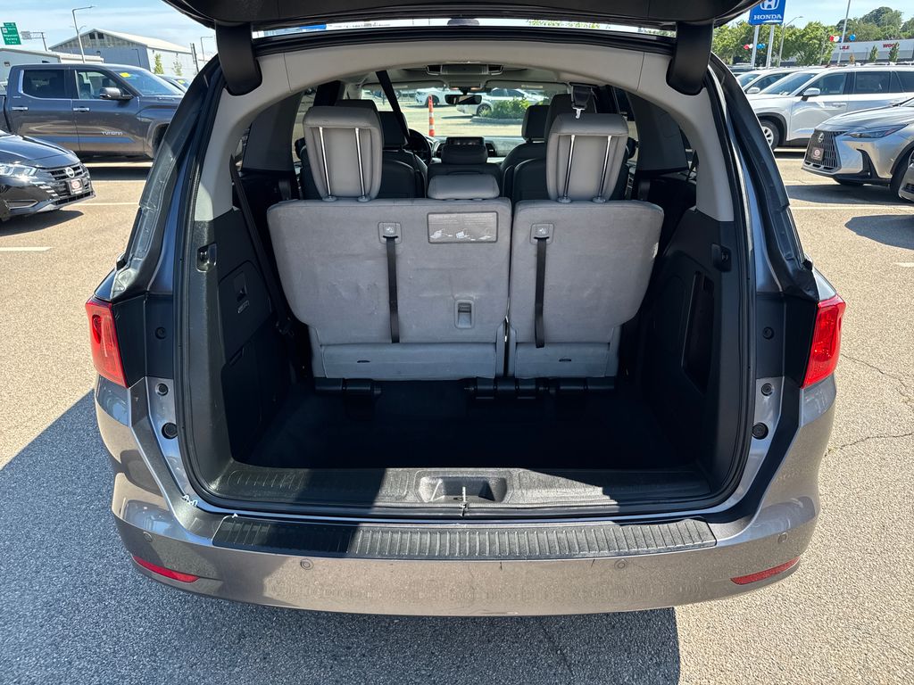 Used 2018 Gray Honda Elite image 7