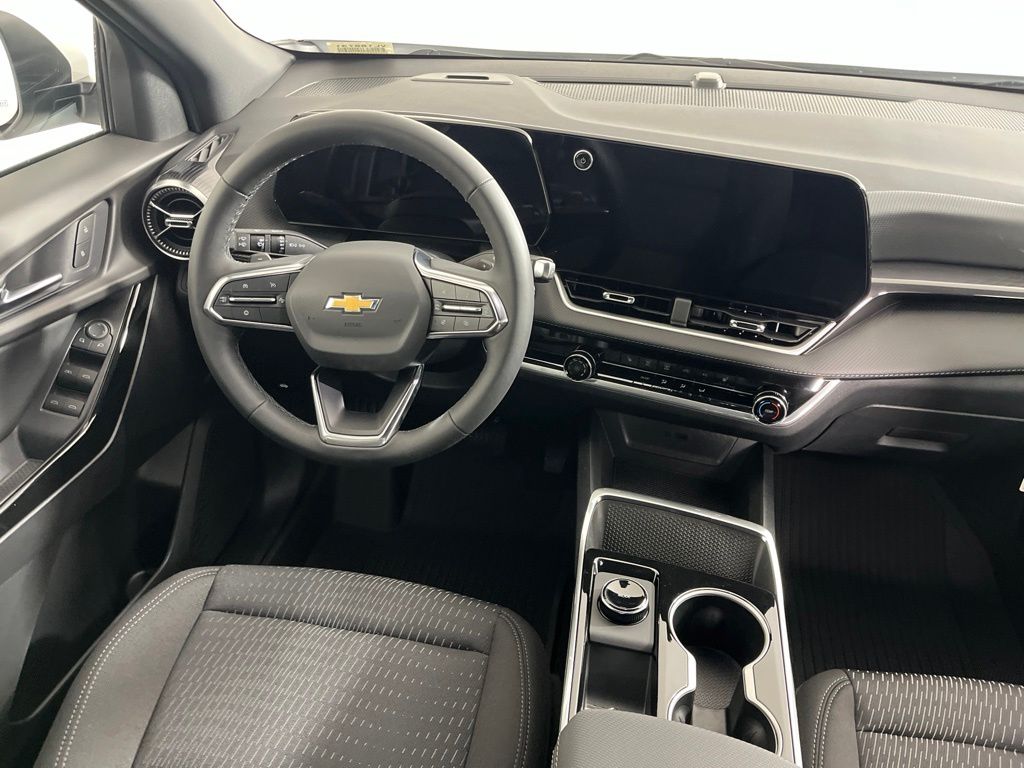 Thumbnail: 2027 Chevrolet Equinox - 14