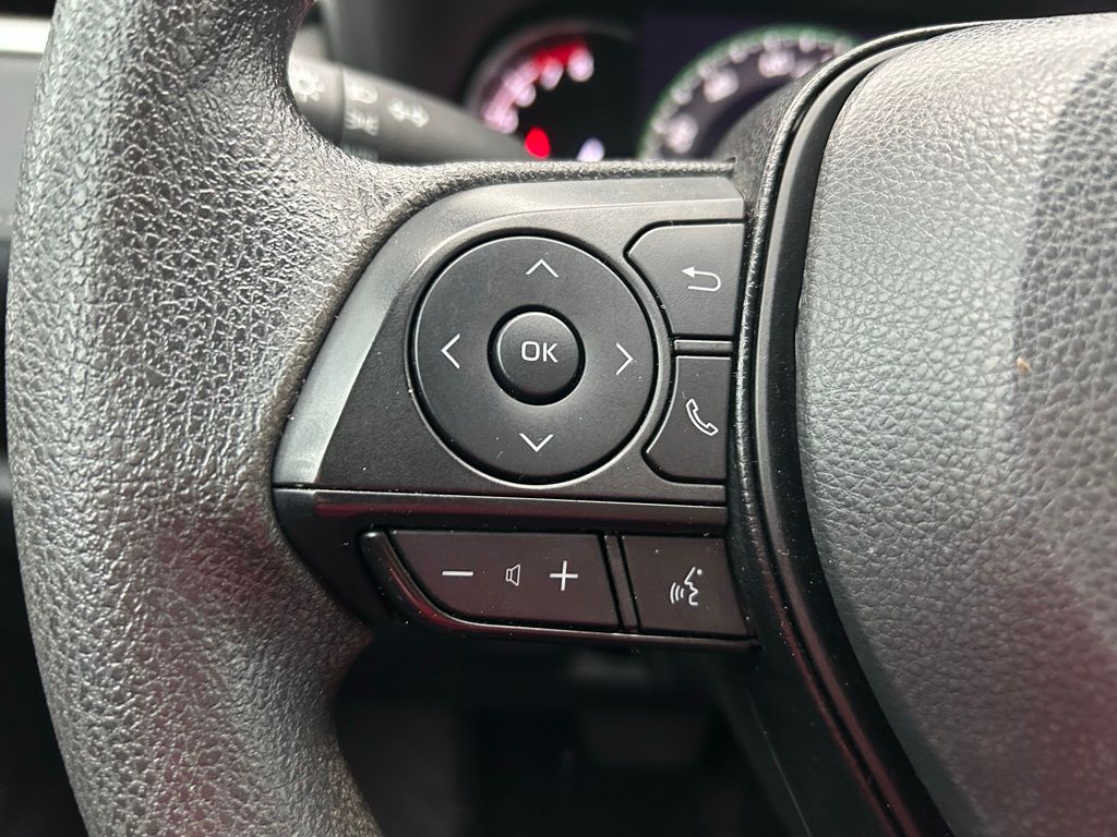 Thumbnail: 2024 Toyota RAV4 - 19