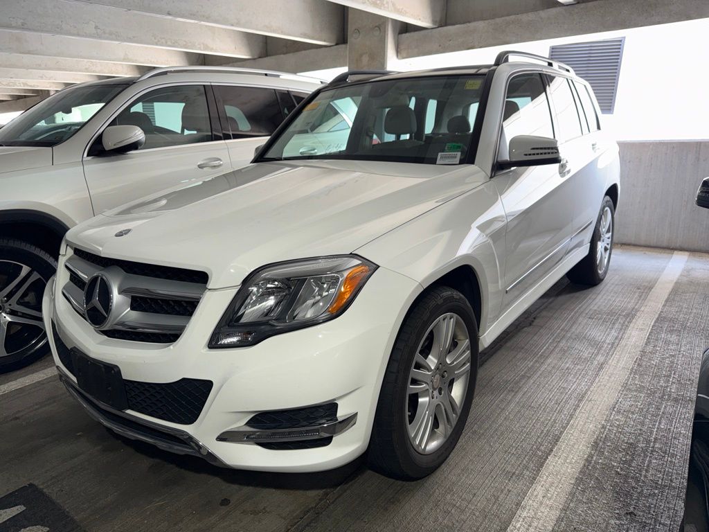 Red Line 2015 Mercedes-Benz GLK SUV / Crossover All-Wheel Drive 7-Speed Automatic