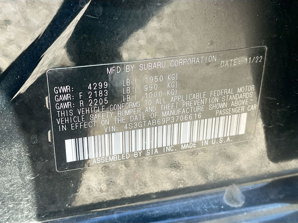 Used 2023 Black Subaru Base image 29