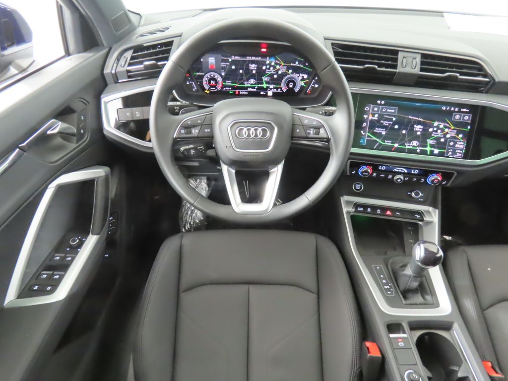 Thumbnail: 2025 Audi Q3 - 13