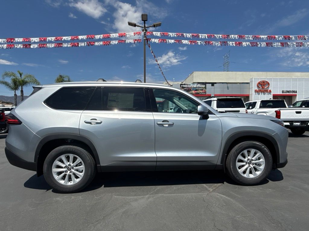 New 2026 Toyota Grand Highlander Hybrid SUV