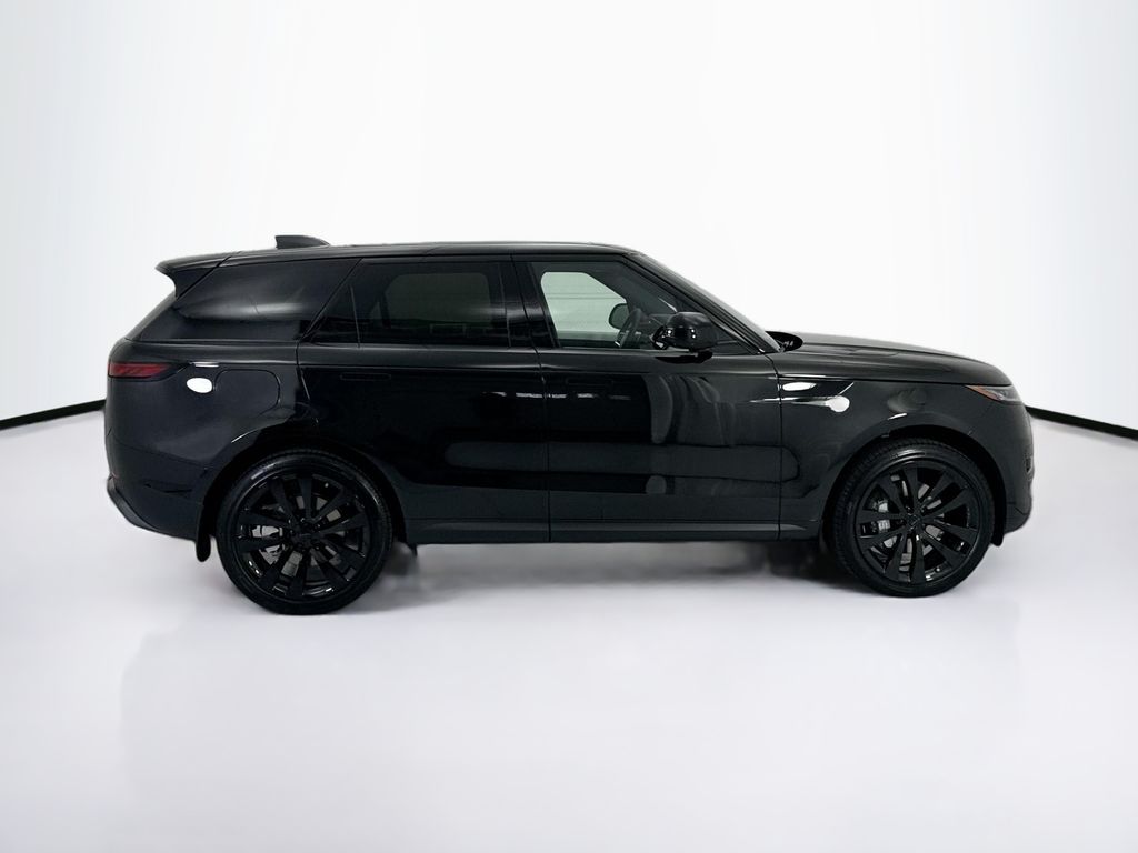 Thumbnail: 2026 Land Rover Range Rover Sport - 4