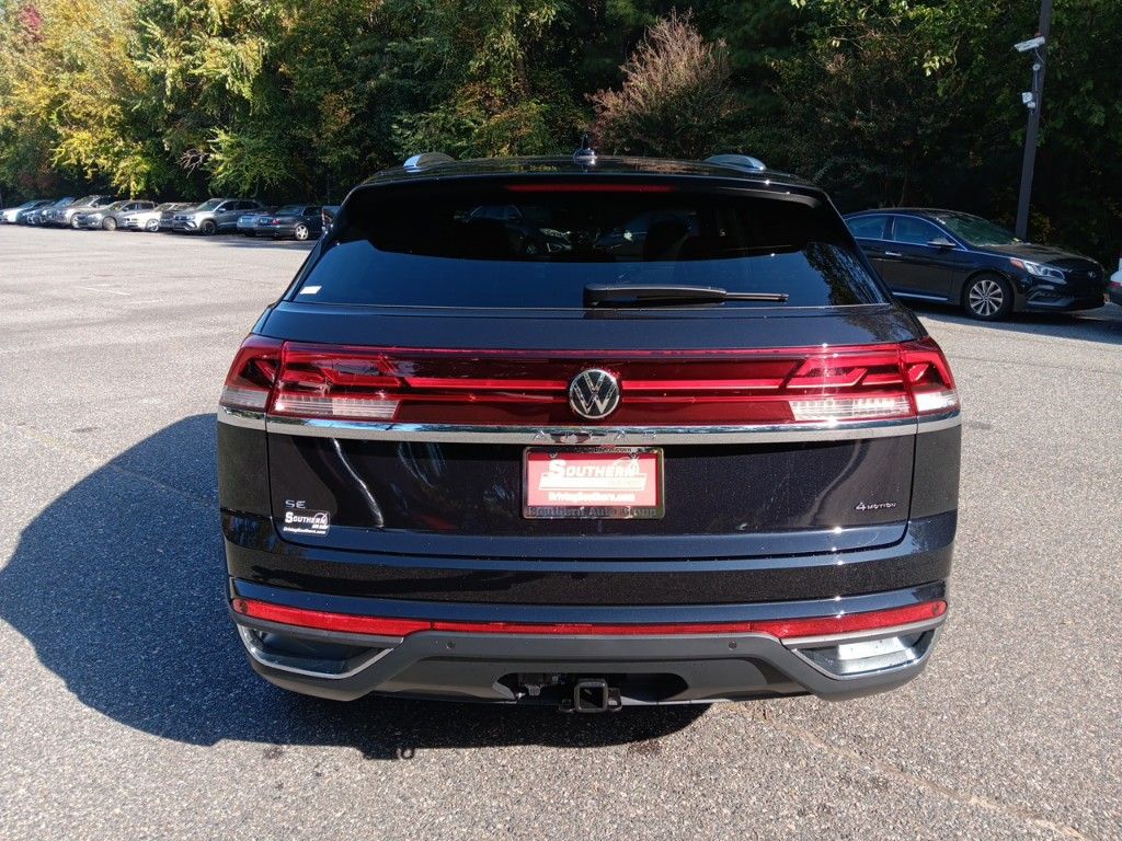 2025 Volkswagen Atlas Cross Sport 2.0T SE w/Technology 4