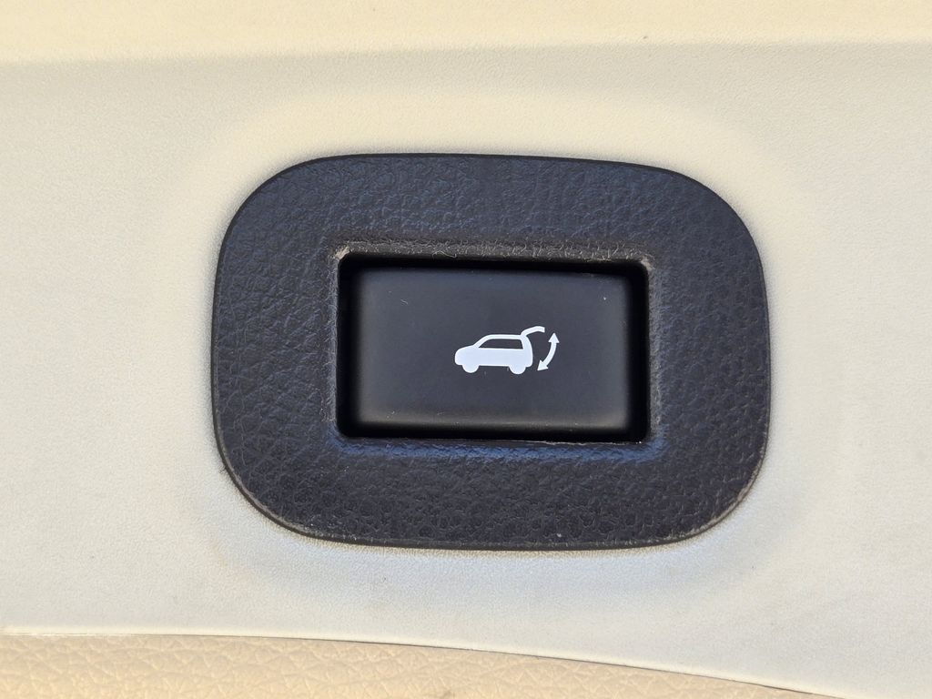 2020 Nissan Rogue SV White at Wharton Ford