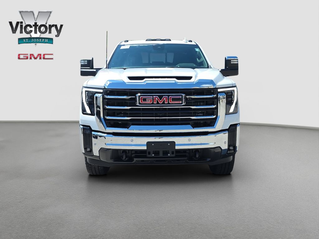 New 2026 White GMC SLT image 2