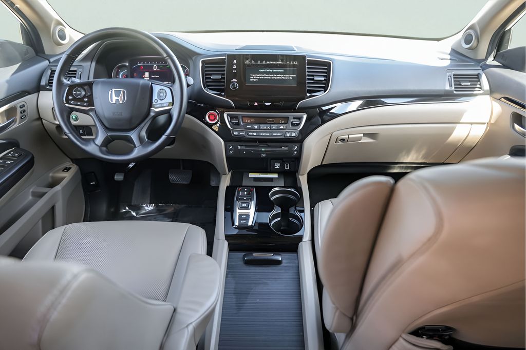 Used Car 2019 Honda Pilot  Elite For Sale Under $30,000 In Austin, Texas