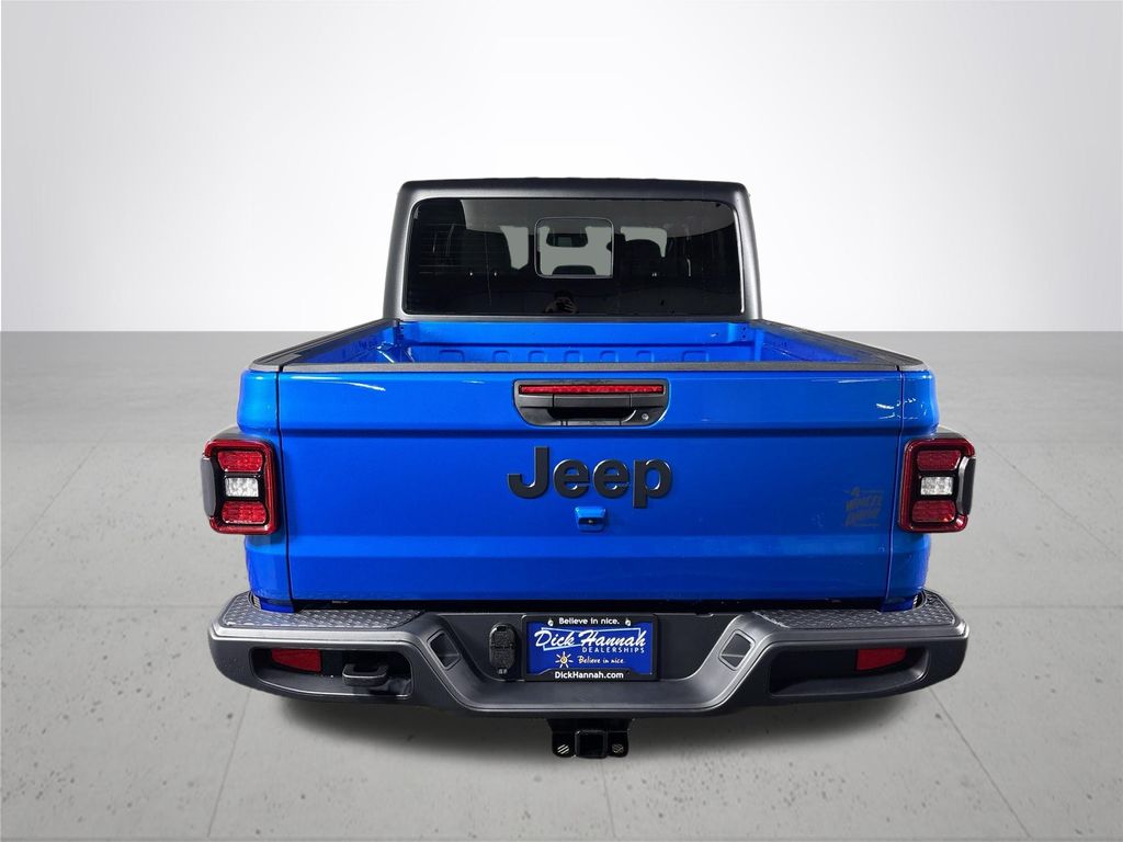 2026 Jeep Gladiator Willys