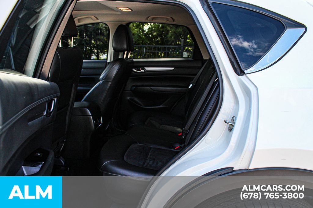 Used 2018 White Mazda Touring image 17