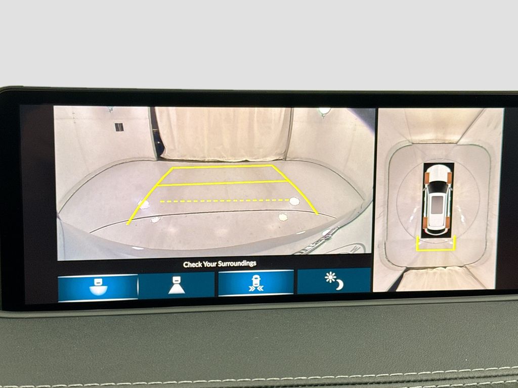 Thumbnail: 2024 Acura MDX - 15